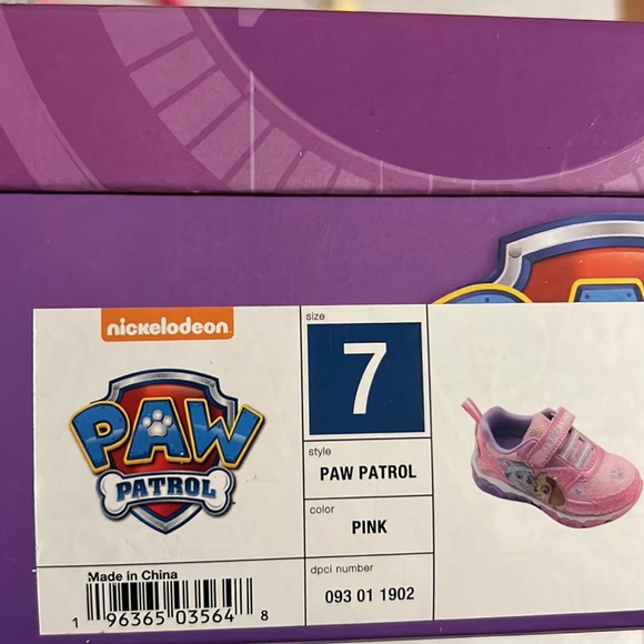 💗 Paw Patrol Sneakers Baby Size 7 💗 - Picture 6 of 6